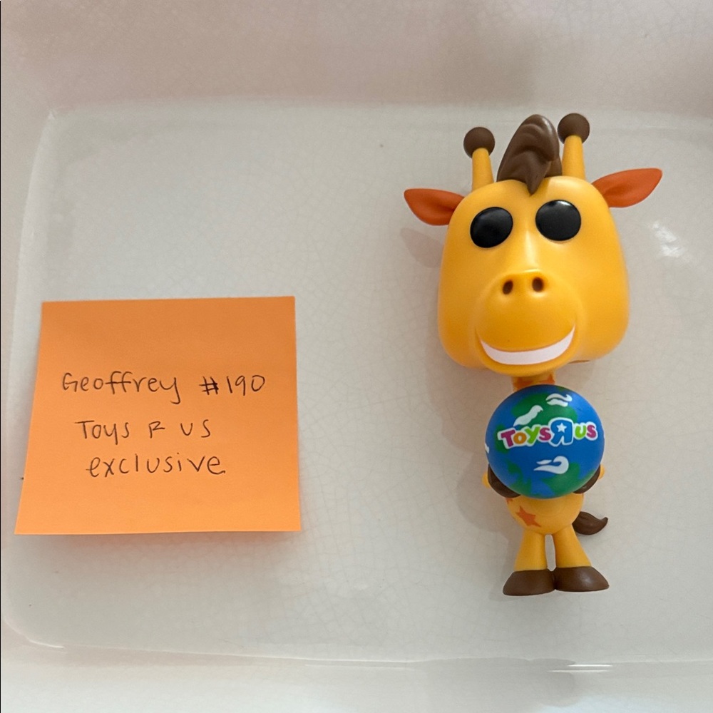 Funko Geoffrey Giraffe #190 Toy R Us Exclusive